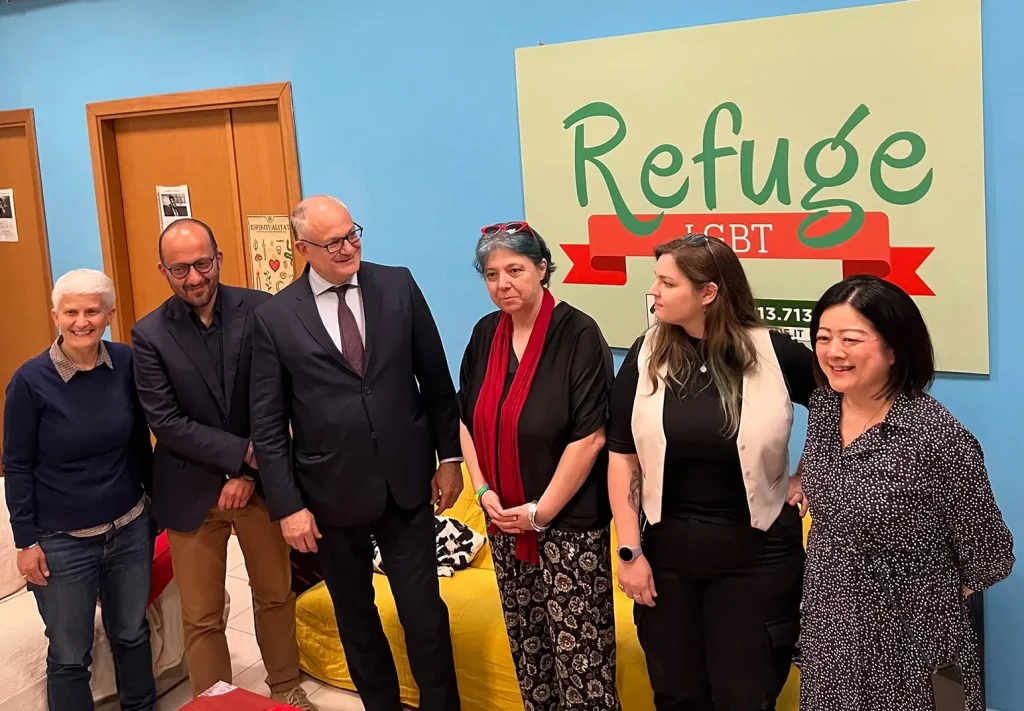 Foto Gualtieri visita Refuge LGBTQIA