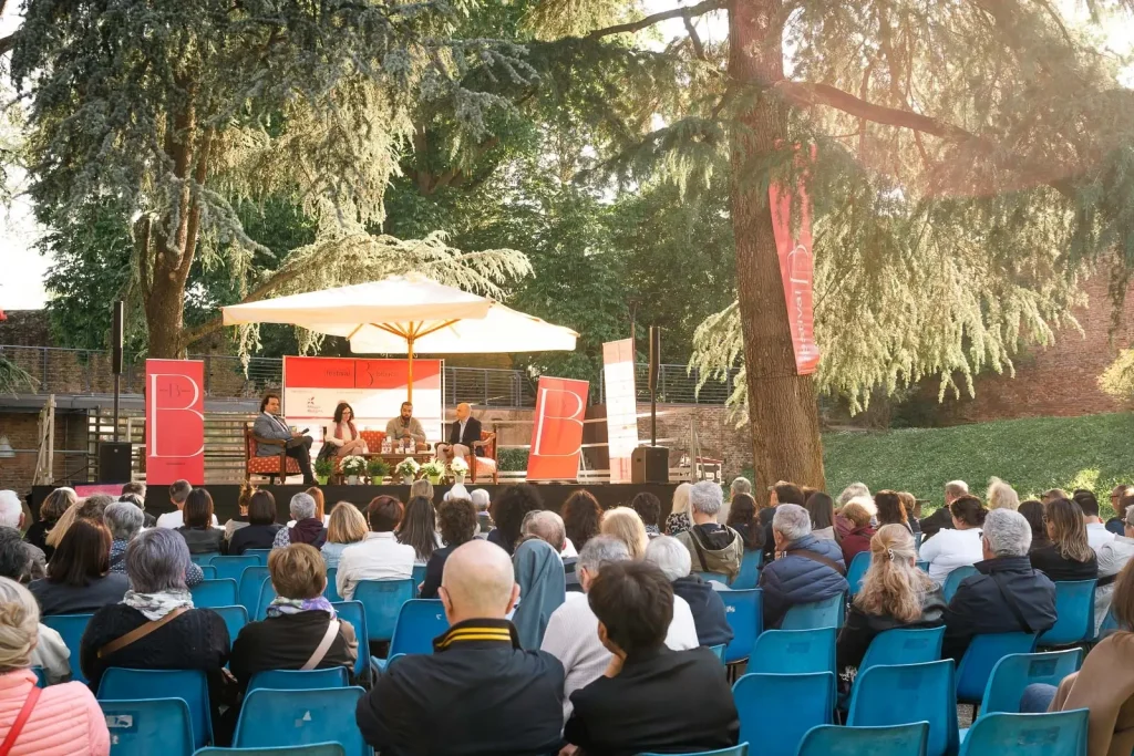 Rovigo, dialogo tra religioni, platea