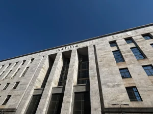 Foto palazzo di giustizia milano