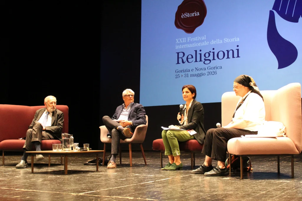 Foto incontro Vita dopo la morte da destra Crescenti Canestrelli Grasso e Di Segni
